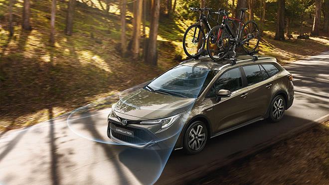 Toyota Corolla có thêm phiên bản Trek kết hợp với hãng xe đạp