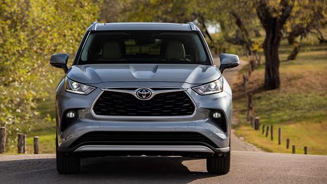 Toyota Highlander Limited 2020 đầu tiên về Việt Nam, giá gấp đôi Ford Explorer
